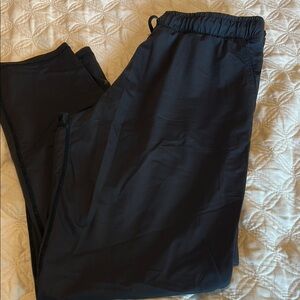 ZYIA Black Joggers with Soft Fabric and Relaxed Fit